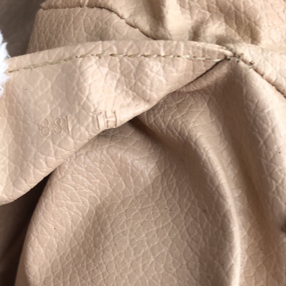 LV Paris Toilette 23 Bag. Date Code: TH January 1988 inside pocket under tag. - Picture 14 of 16